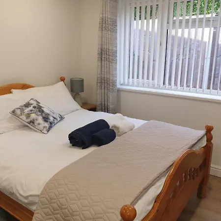 شقة Modern 1 Bed 10 Mins To Leeds Cent *
